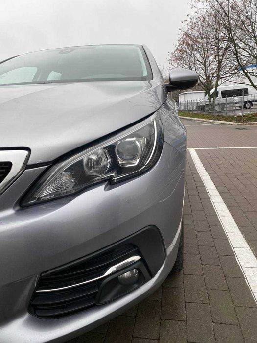 Peugeot 308, 2019 рік, двигун 1.5 BlueHDi
