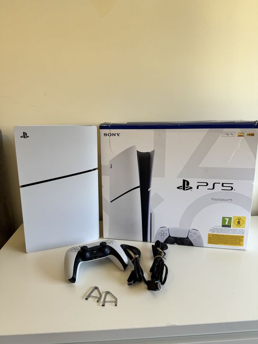 PlayStation 5 1TB Edição Física + 1 Comando c/ garantia