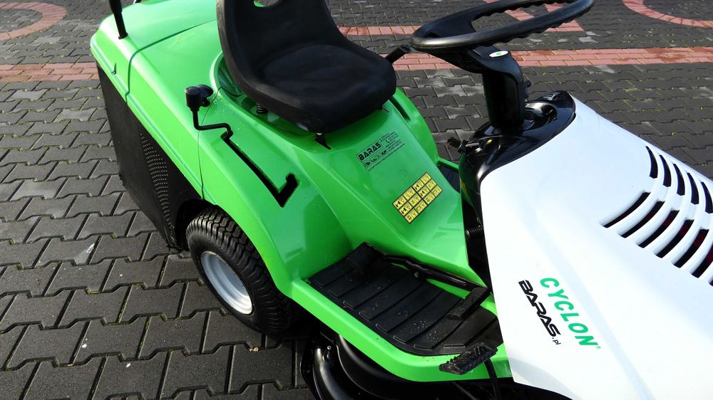 Traktorek kosiarka Viking Cyclon Briggs&Stratton (101001.5) - Baras