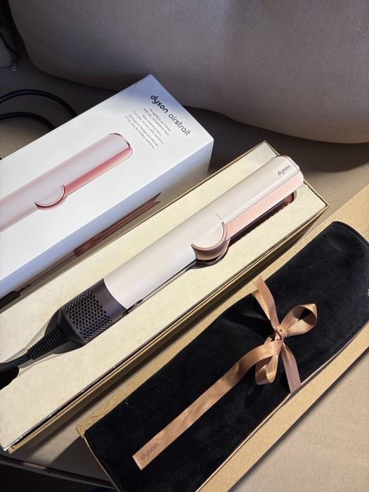 Продам  Dyson Airstrait