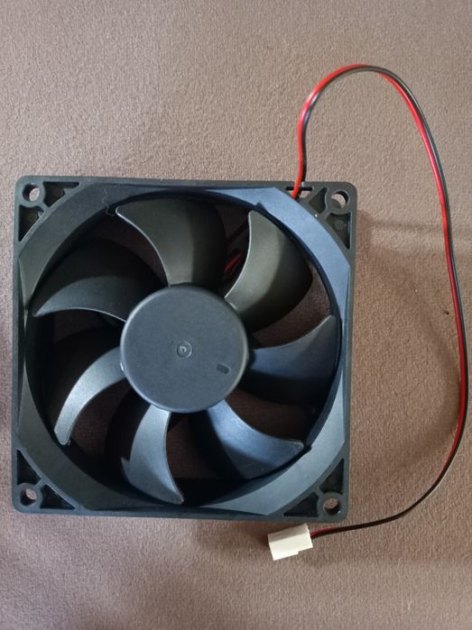 Кулер 3610kl-05w-b50 / кулер для холодильника whirlpool / 9 см