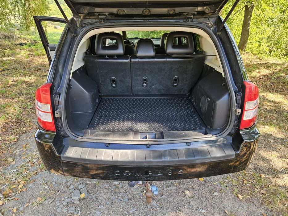 Jeep Compass 2006 рік 2.4 бензин автомат 4×4  для військових