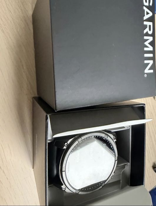 Garmin Fênix 8 51mm Solar Sapphire Titanium DLC