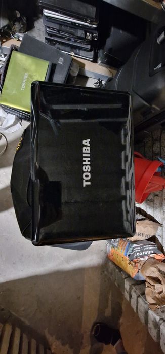 Toshiba Satelite L505-110 Na części