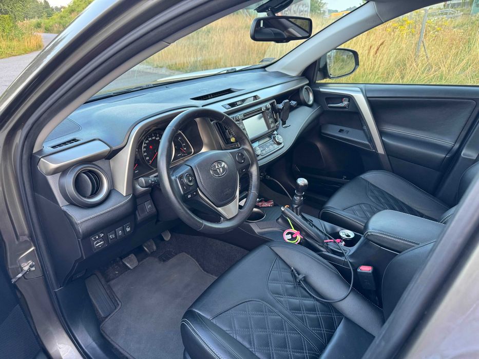 Toyota RAV4 D4D Dynamic+