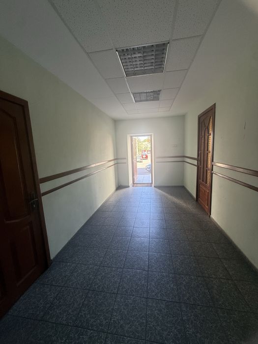 Без % Комерційна будівля 595 м² + земля у власності центр Фастова