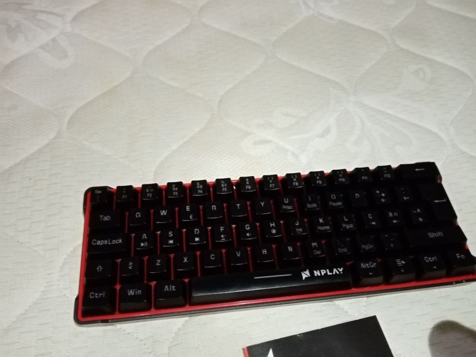 Teclado gaming Nplay