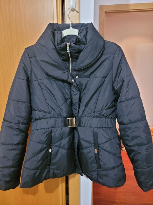 Sfera Basic Padded Coat in Black, Size L