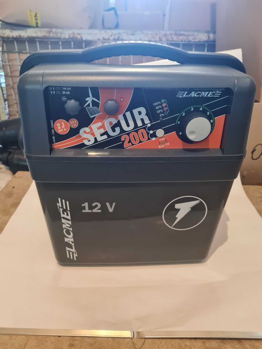 OE097 Elektryzator bateryjny Secur 200 pastuch ogrodzenie elektryczne