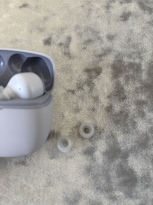 Earbuds / Fones - JBL 215 TWS