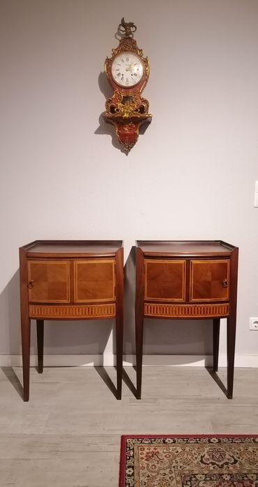 Par de Mesas de apoio Sofá (ou Mesinhas cabeceira) D. Maria. Pau-santo