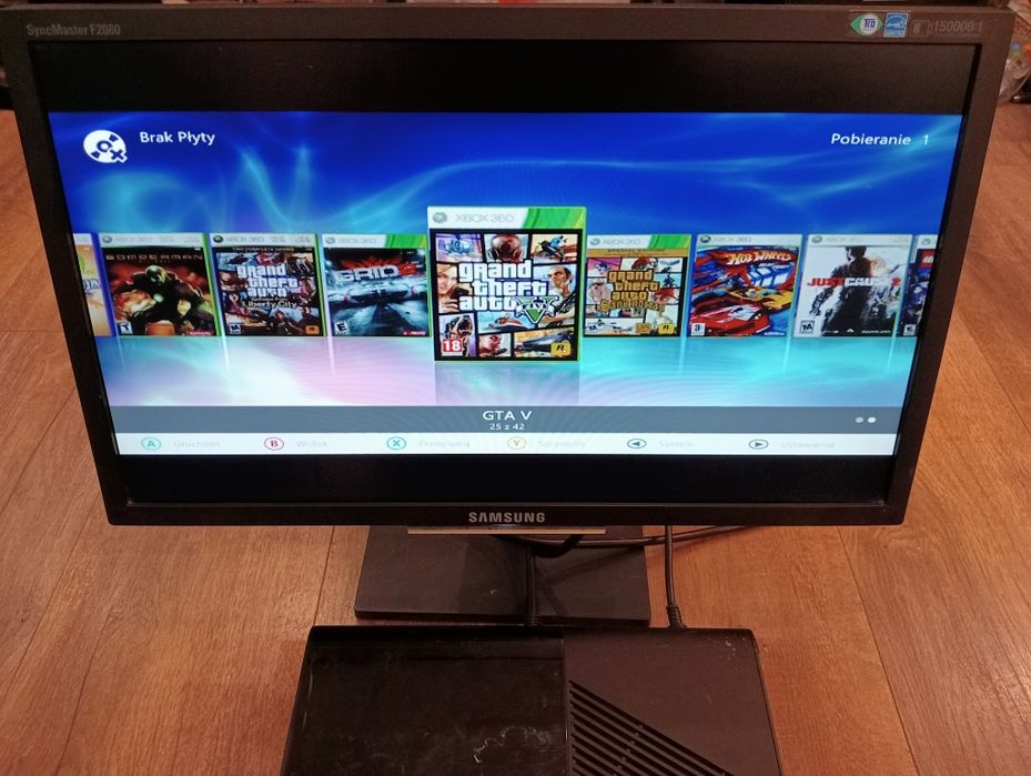 Xbox 360 Slim E - RGH (40 gier)