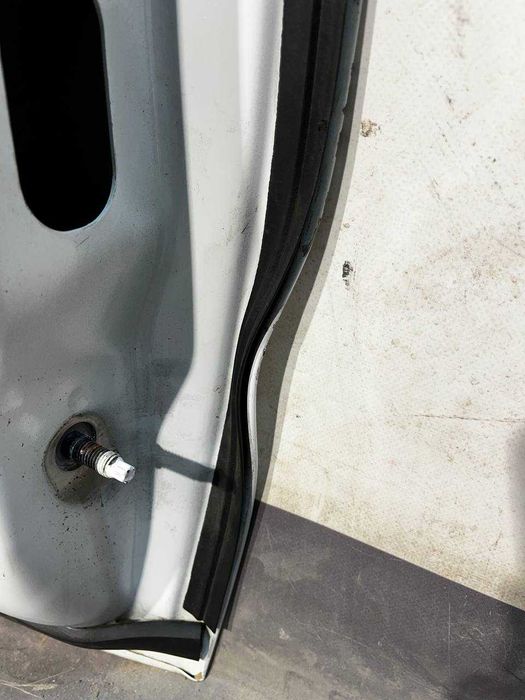 Двері передні ліві Tesla Y 1493537-00-D 2020-2024