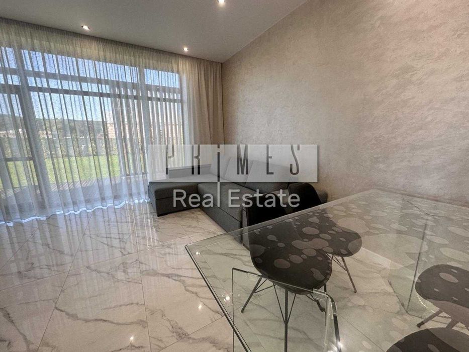 Продаж будинок з ремонтом у закритому котеджному містечку, Підгірці