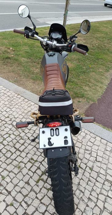 SUZUKI DR350SE (Scrambler)