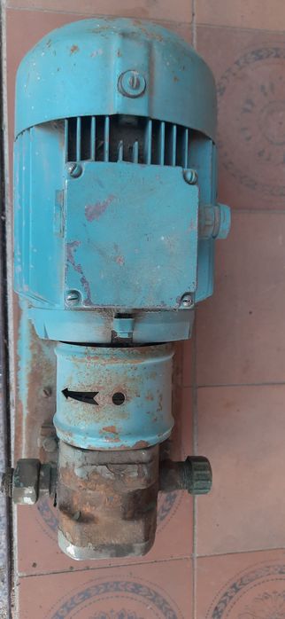 Двигун  антисинхронний