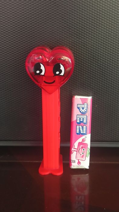 PEZ HAPPY HEARTS VALENTINES Serce dyspenser (dozownik zabawka)2018