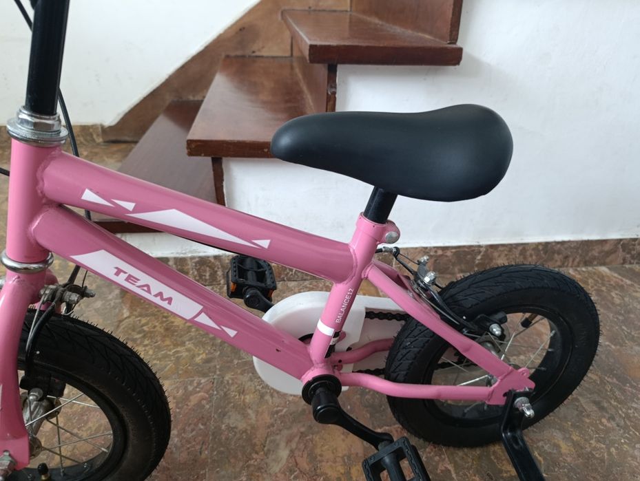 Bicicleta menina cor de rosa