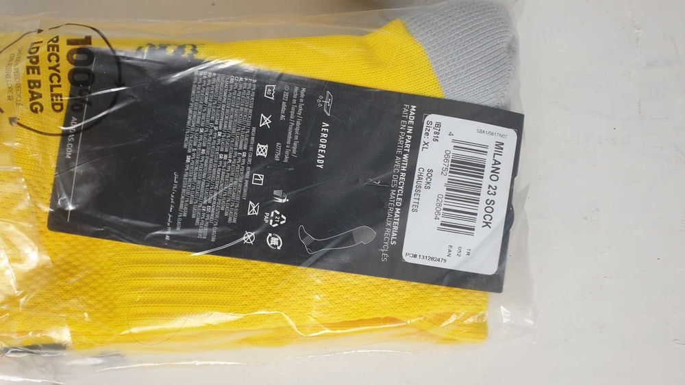 Getry piłkarskie adidas żółty r. 46-48