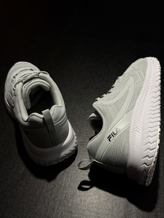 Кросівки Fila, розмір 39, Оригінал!