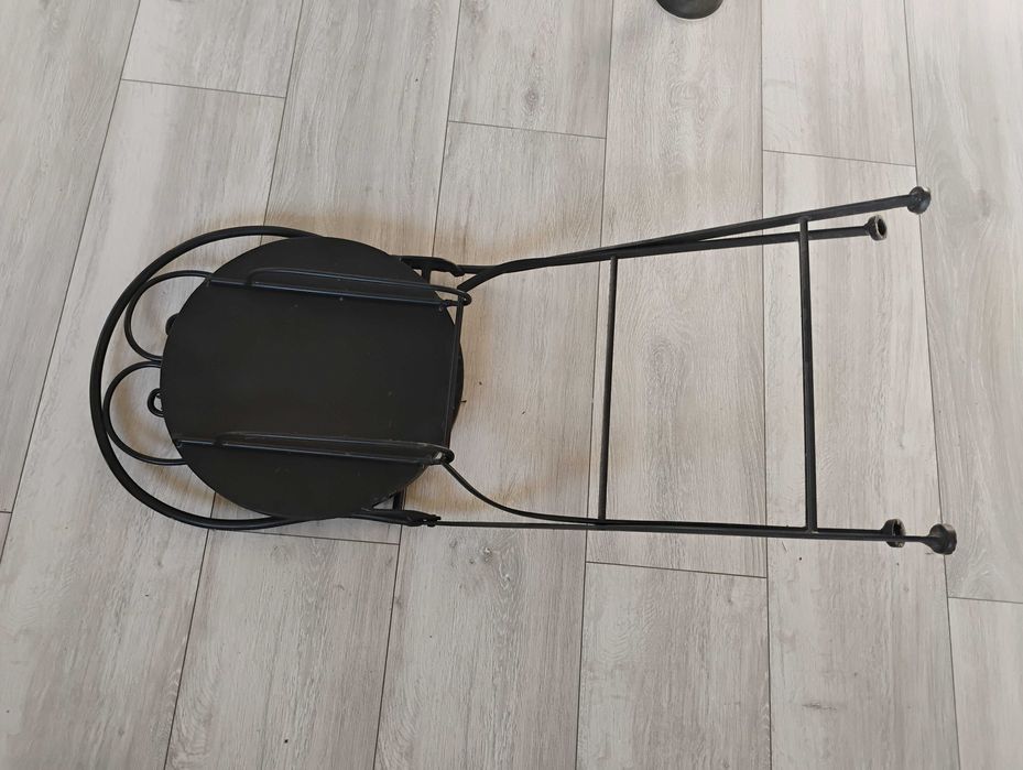 Krzesło ogrodowe z mozaiką śliczne