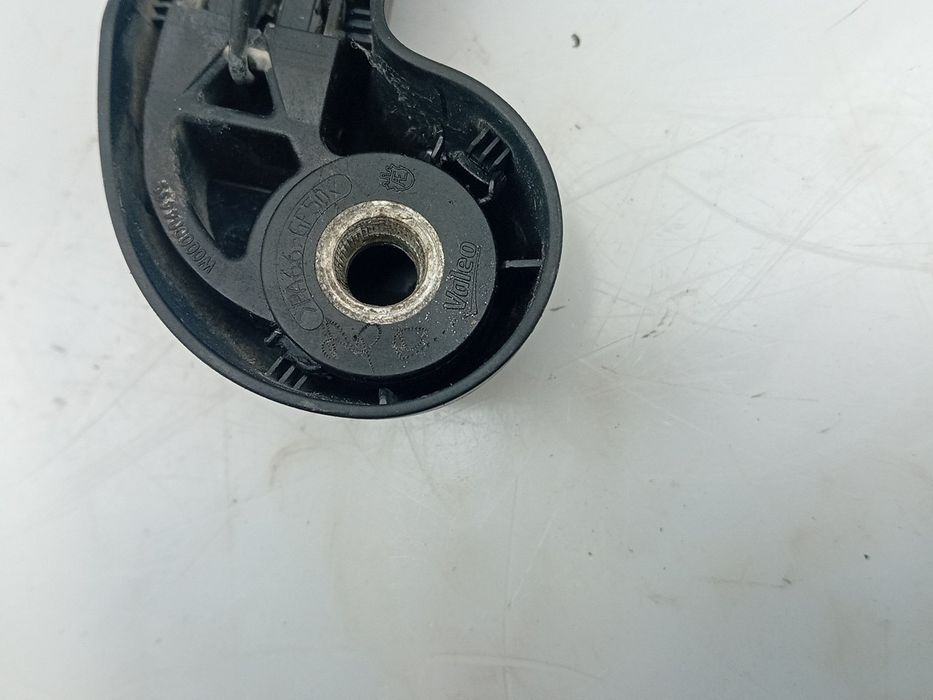 Haste / braço de escova limpa vidros trás AUDI A1 Sportback (8XA, 8XF)