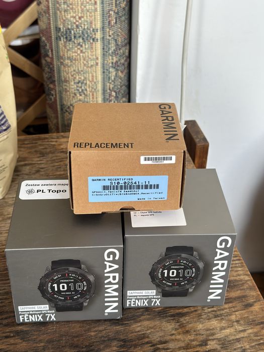 Garmin Fenix 7x sapphire solar
