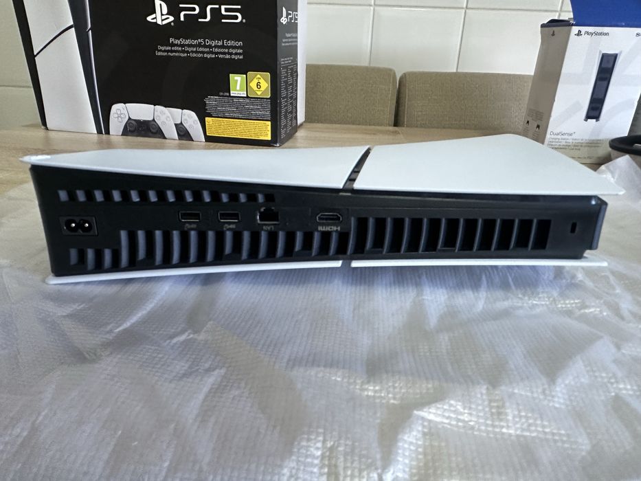 Playsation 5 Digital 825gb Dualsense