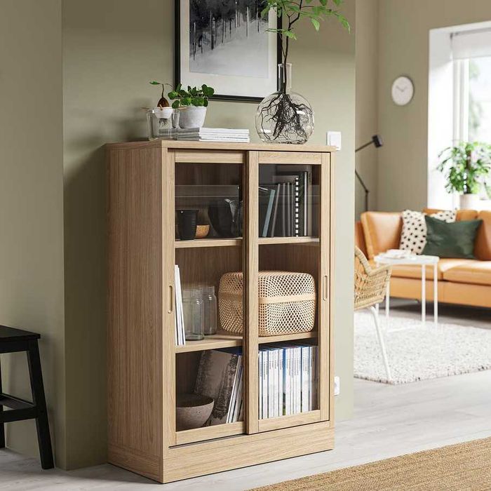 TONSTAD Witryna z przesuwanymi drzwiami, okl dęb, 82x37x120 Ikea Nowa