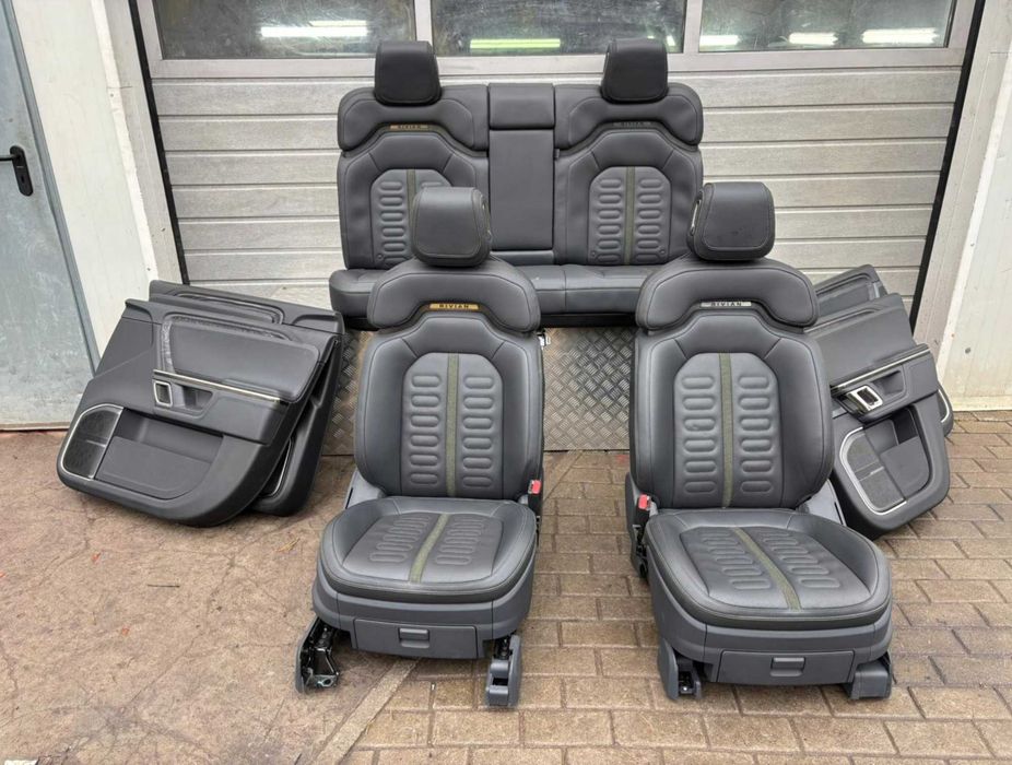 RIVIAN R1T R1S бампер з розборка б/у запчаастини шрот РІВІАН