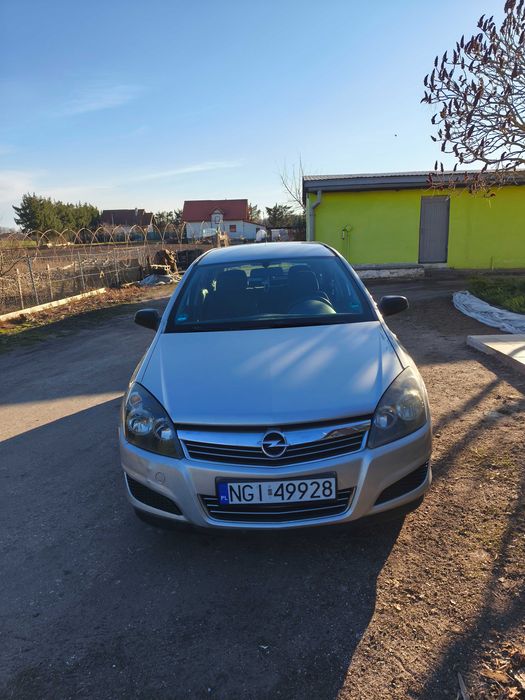 Opel Astra 1'6 Benz 2009