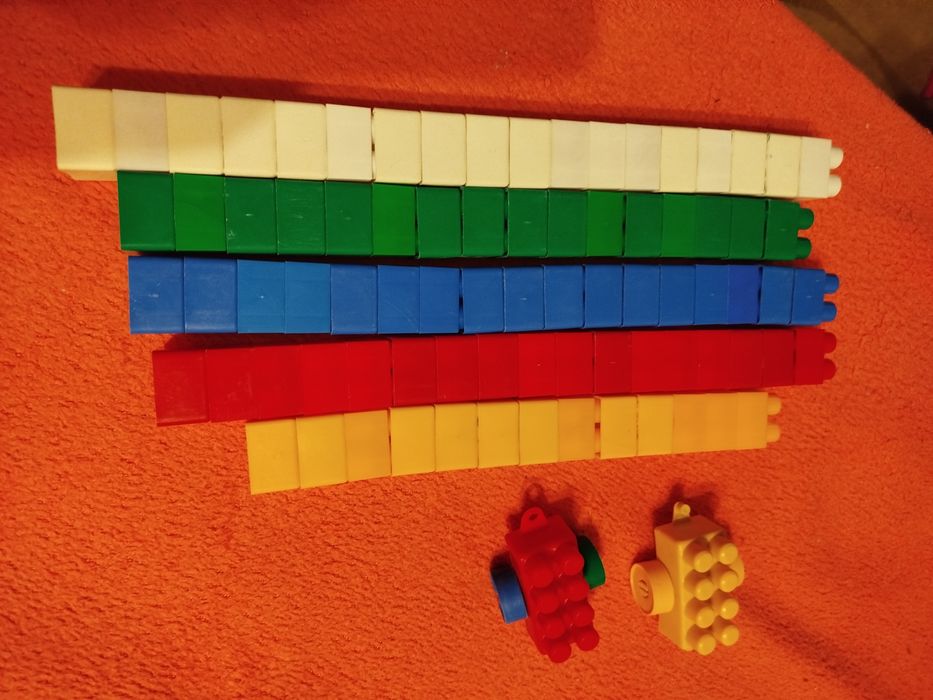 Конструктор  дитячий