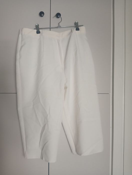 Spodnie spodenki rybaczki ecru kremowe na lato