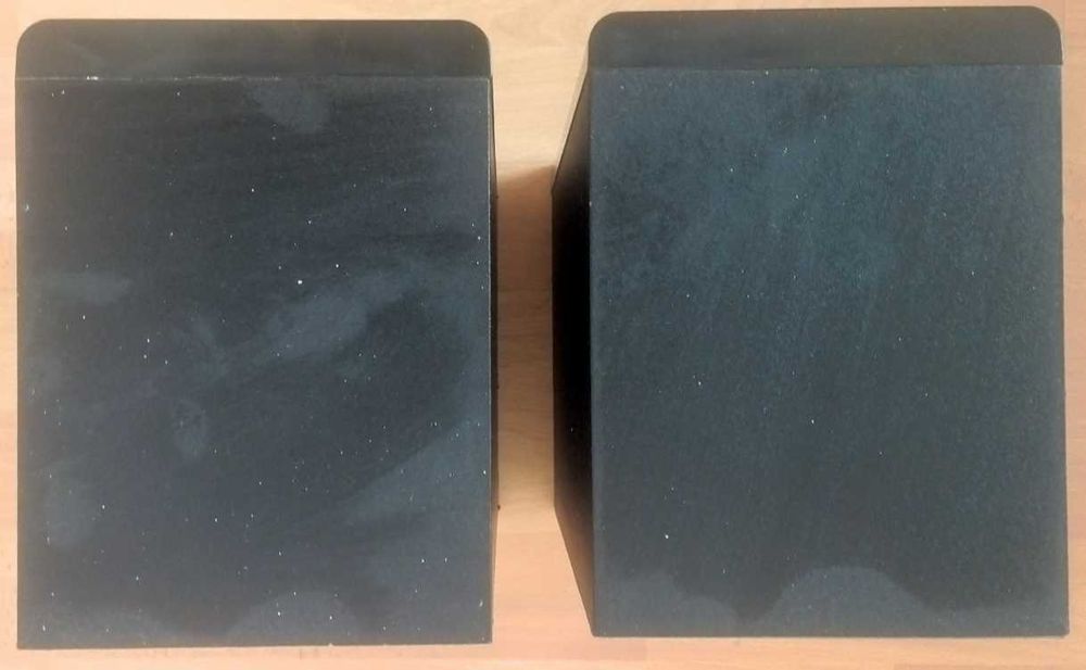 Поличкові колонки від мікросистеми Philips BTM2180/12