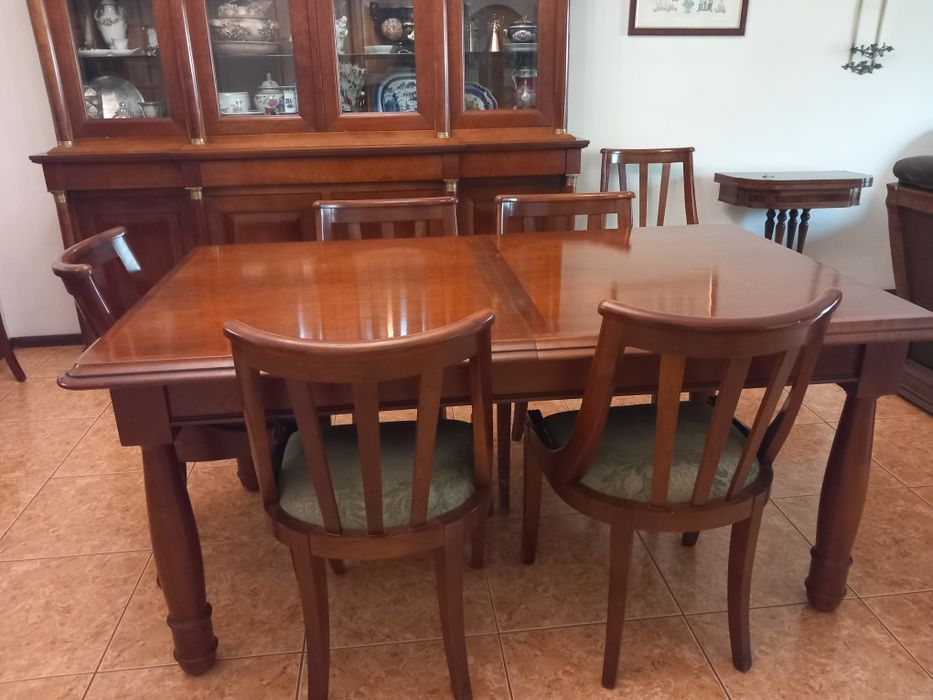 Mobília de sala em cerejeira