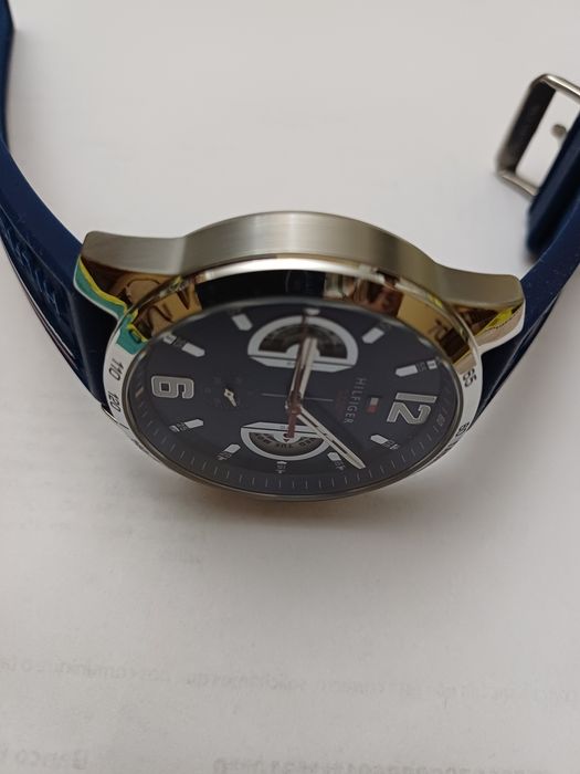 Relogio TOMMY  HILFIGER - Novo.