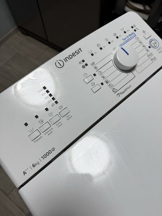 Стиральная машина INDESIT
