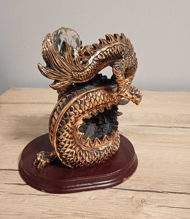 Статуетка Дракон