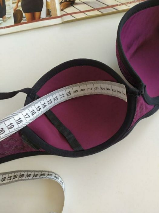 Стильний бюстик H&M. колір бордовий