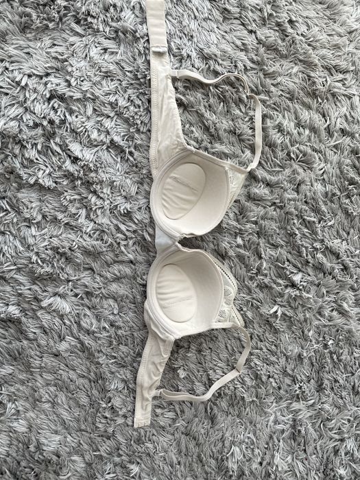 Sutien rendado Oysho