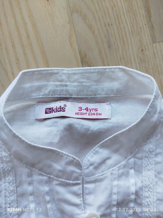 Biała elegancka bawełniana koszula z długim rękawem stójka ze stójką r