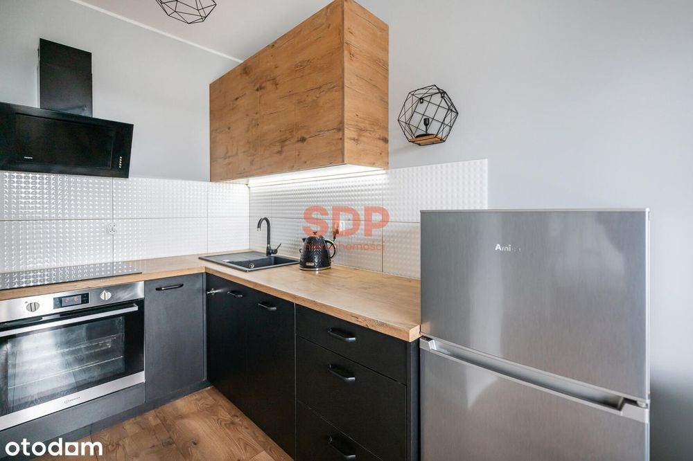 Słoneczny apartament z balkonem w  Centrum przy Al. Armii Krajowej