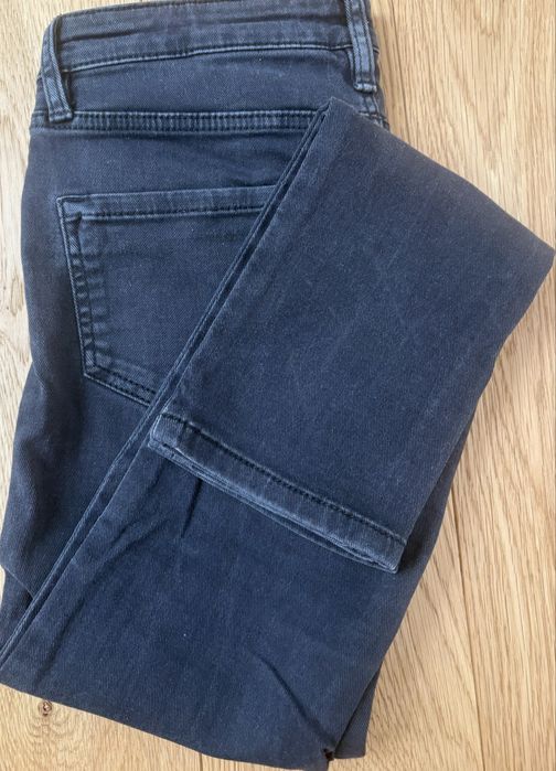 Jeansy dla dziewczynki