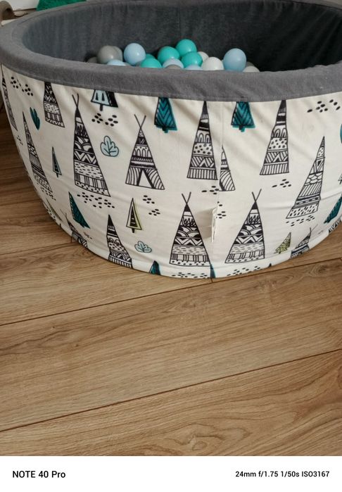 Basen z kulkami velox