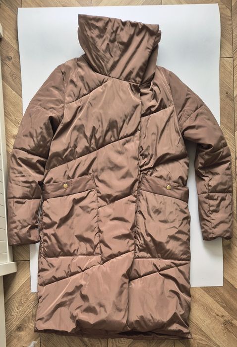 Kurtka zimowa damska długa Mohito 34 XS brązowa