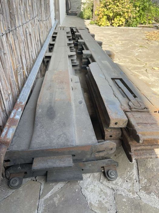 Боковые стойки полуприцепа Kogel (Кёгель)