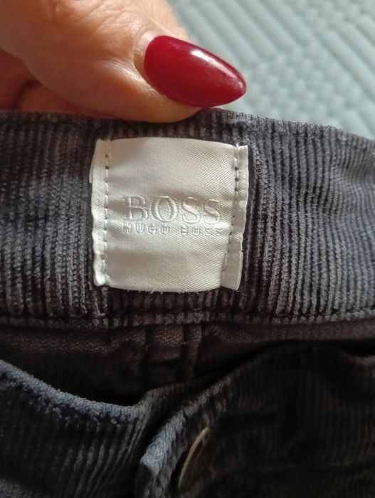Spodnie sztruksowe Hugo Boss
