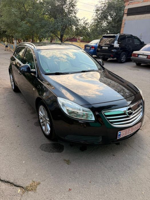 Продам Opel Insignia 2011