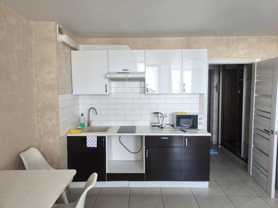 Здам 1 студіо Симоненка 111