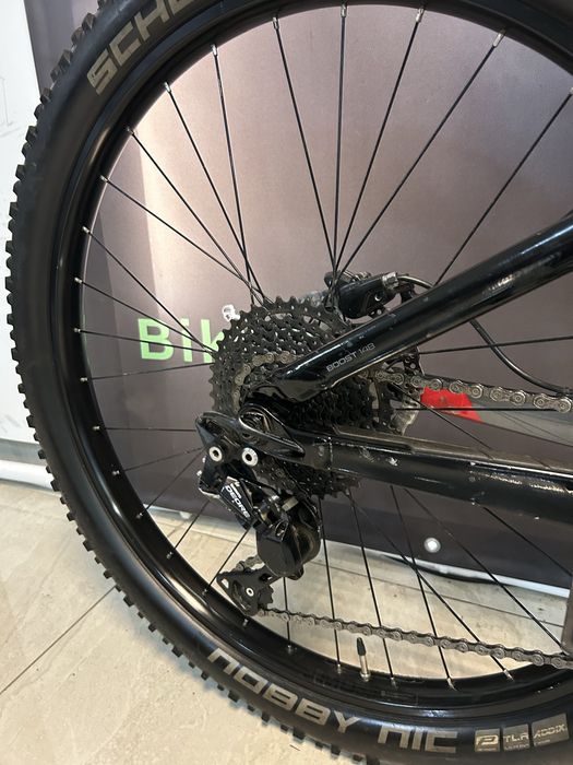 Trek - Fuel EX 5 - RockShox - Deore - Sztywne osie